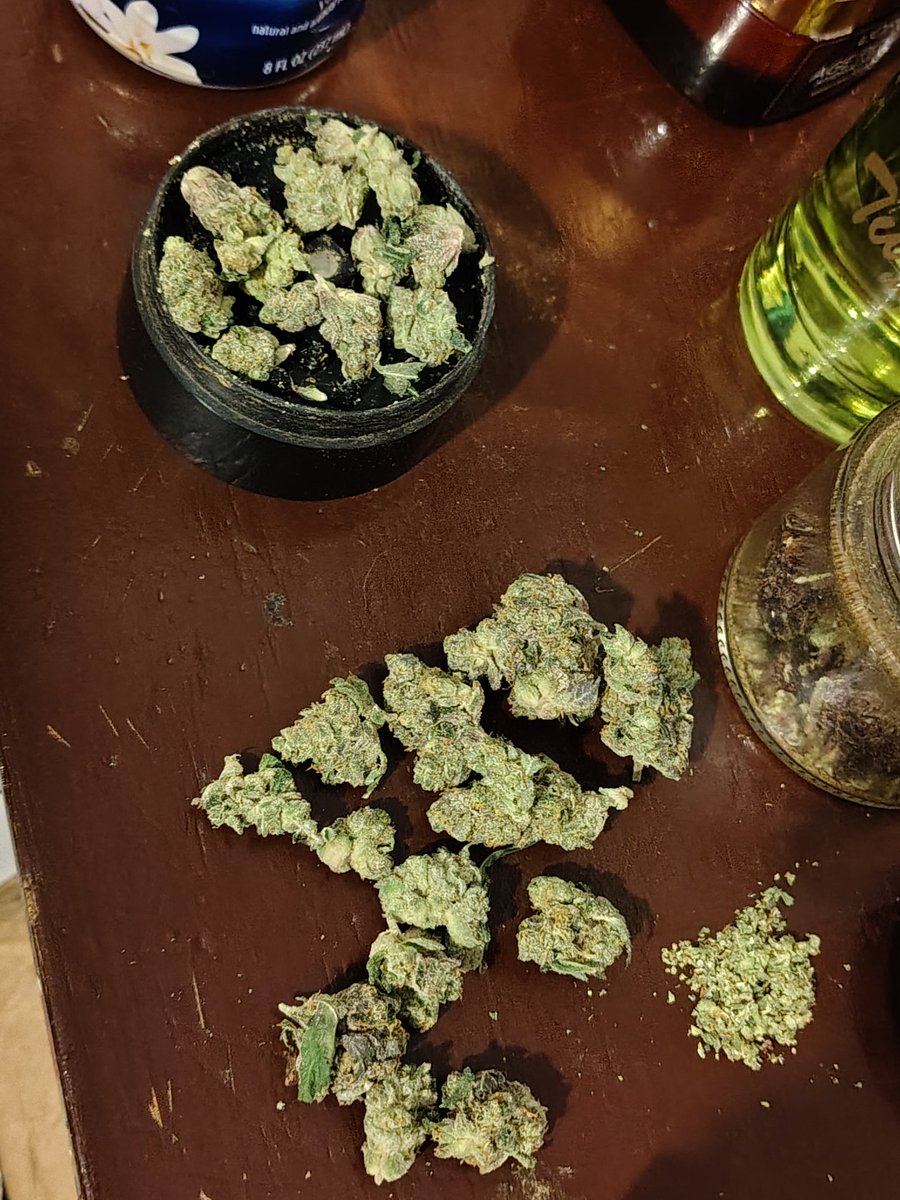 Fernand49034227's tweet image. Cookies I&apos;m Chem 🍪 
#indica  #thc