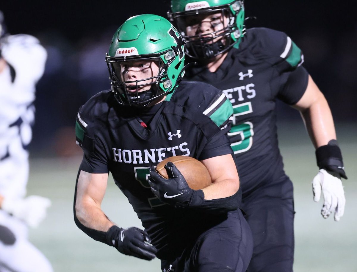 Highland dominates North Ridgeville 48-0, advances to regional final

cleveland.com/highschoolspor…