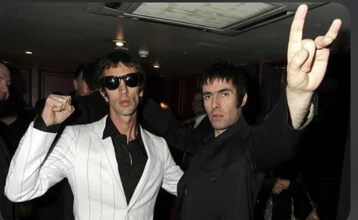 standbysunset's tweet image. 