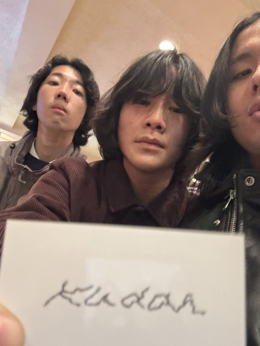 ＊NEW MERCH＊
"kudan logo sticker"
￥100