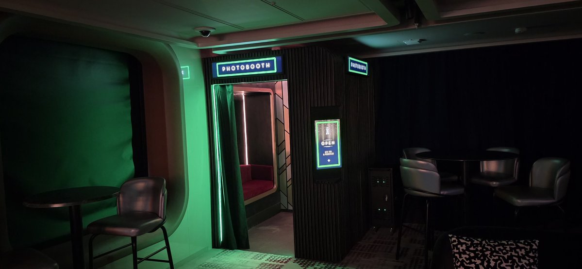 Passengers on <a href="/CelebrityCruise/">Celebrity Cruises</a> brand new #CelebrityXcel will need to look for this secret portal in The Club. No cameras allowed!