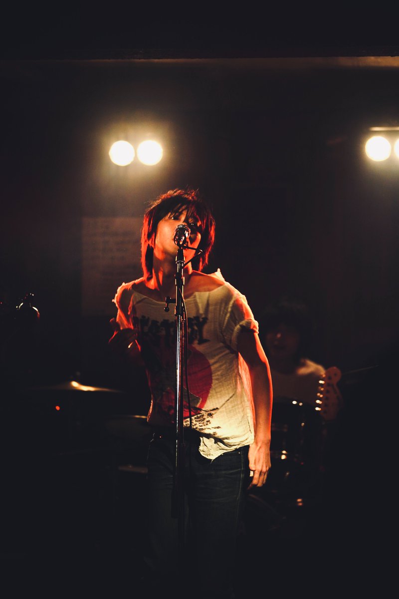 『ストリート・キングダム　自分の音を鳴らせ。』
3.27公開決定‼

1978年、たった1年で世界を変えた者たち
熱狂的ムーブメント #東京ロッカーズ を描く青春音楽映画誕生🎸 

ロック映画金字塔『アイデン＆ティティ』奇跡の再タッグ💥

監督 #田口トモロヲ 脚本 #宮藤官九郎
主演 #峯田和伸 #若葉竜也