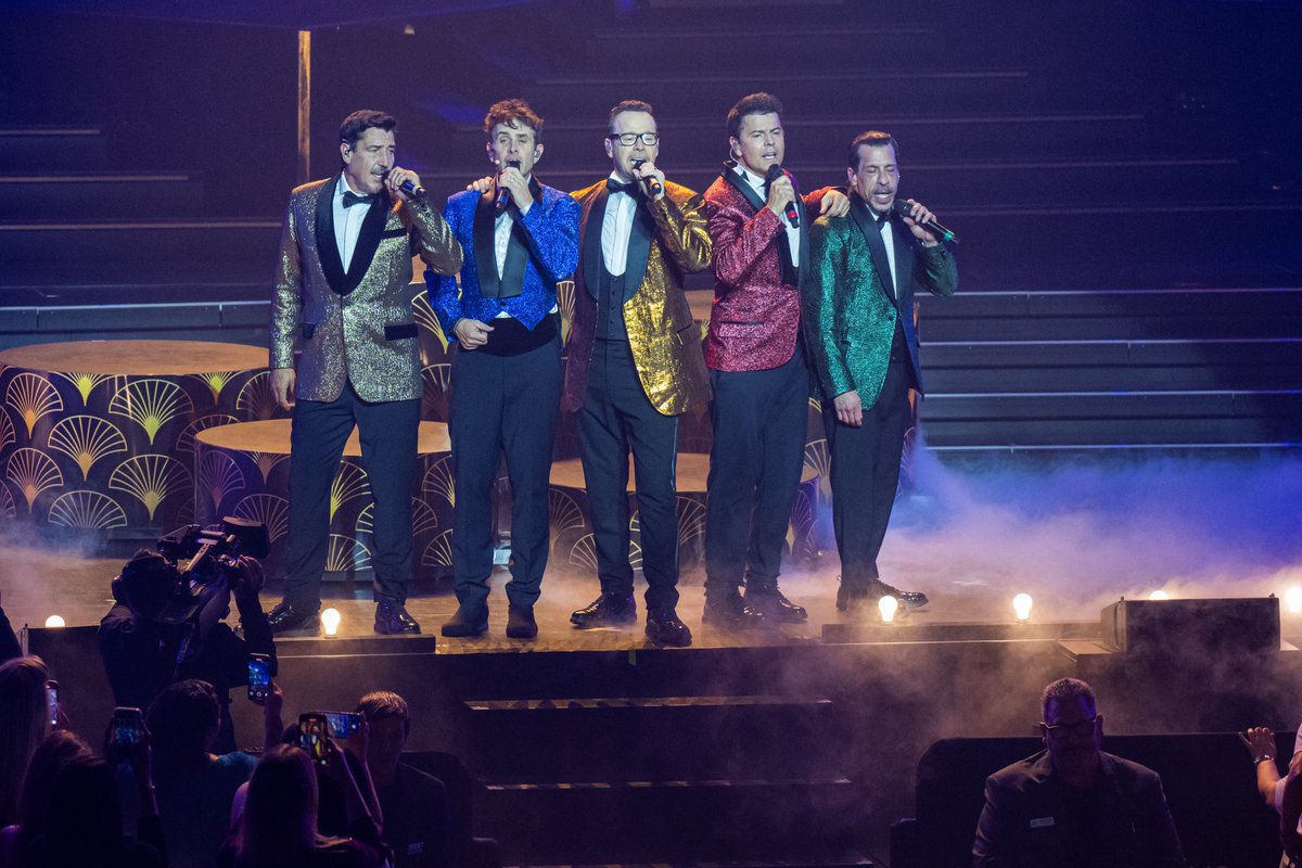 New Kids on the Block tweet media