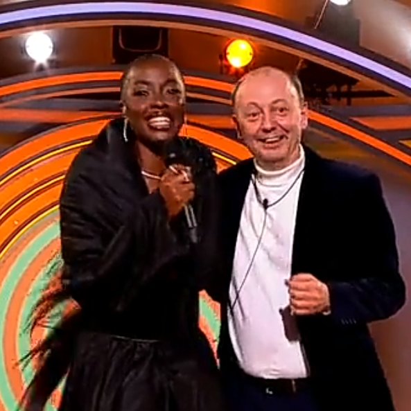 LouHartigan's tweet photo. WE HAVE A WINNER! 🎉💰
The Producers... I mean, you decided your winner. 😉

Richard (Richy Rich) has been chosen as this year's winner of Big Brother UK.
And is now £100K richer.
Congratulations! WTG!
👏🥂

#BBUK  #BB27  #BBcan12 #BBAU #BBBrasil25 https://t.co/QkwfOCEGwv