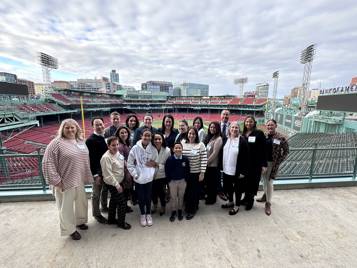 Thank you <a href="/EdVestors/">EdVestors</a> for the incredible honor of being named the 2025 School on the Move. We are so grateful to each of you as well as the two outstanding finalists — Alighieri &amp; UP Dorchester! 🎉