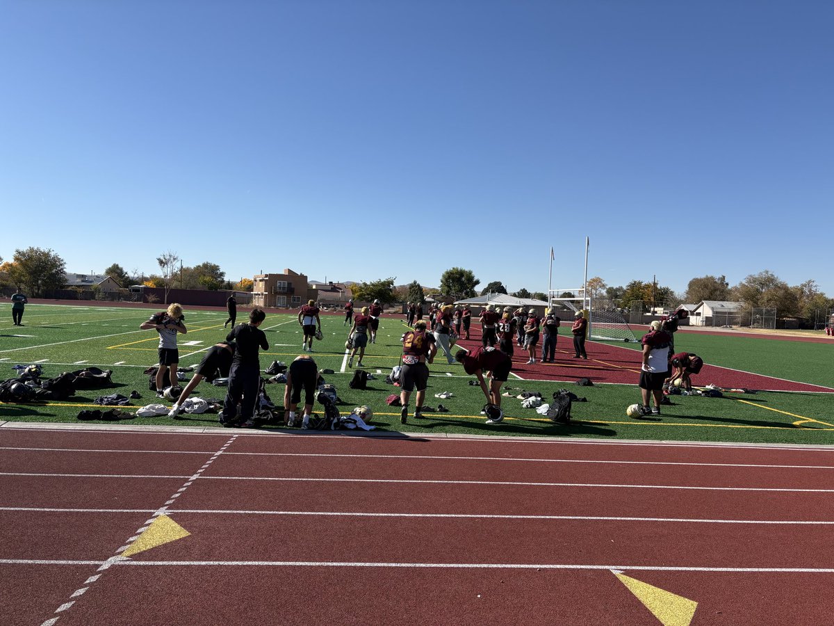 It’s not about north or south. It’s about helping each other out! Thanks for stopping by yesterday <a href="/GadsdenPanthers/">Gadsden Football</a> and congratulations on your big win today!