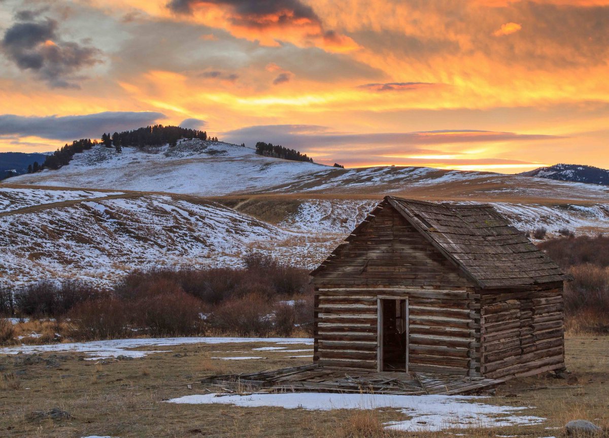 Our #Montana delegation in D.C. could care less if we have strong unions, healthy families, good jobs or can even afford to live here. 

The cost of living is a daily fight for too many families who once believed they could build a life in Montana.

Paid propaganda on the right