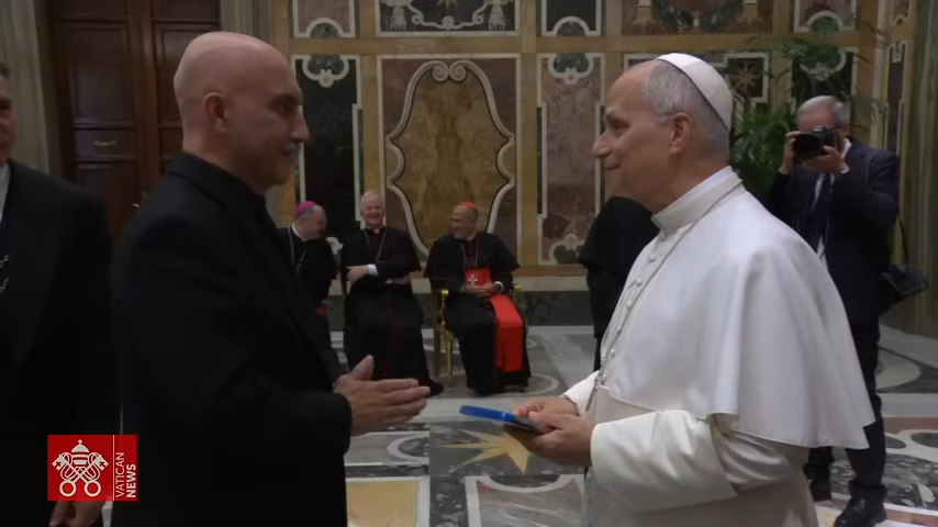 Gaspar Noé gave the Pope a copy of Vortex (2021) on blu-ray 💖