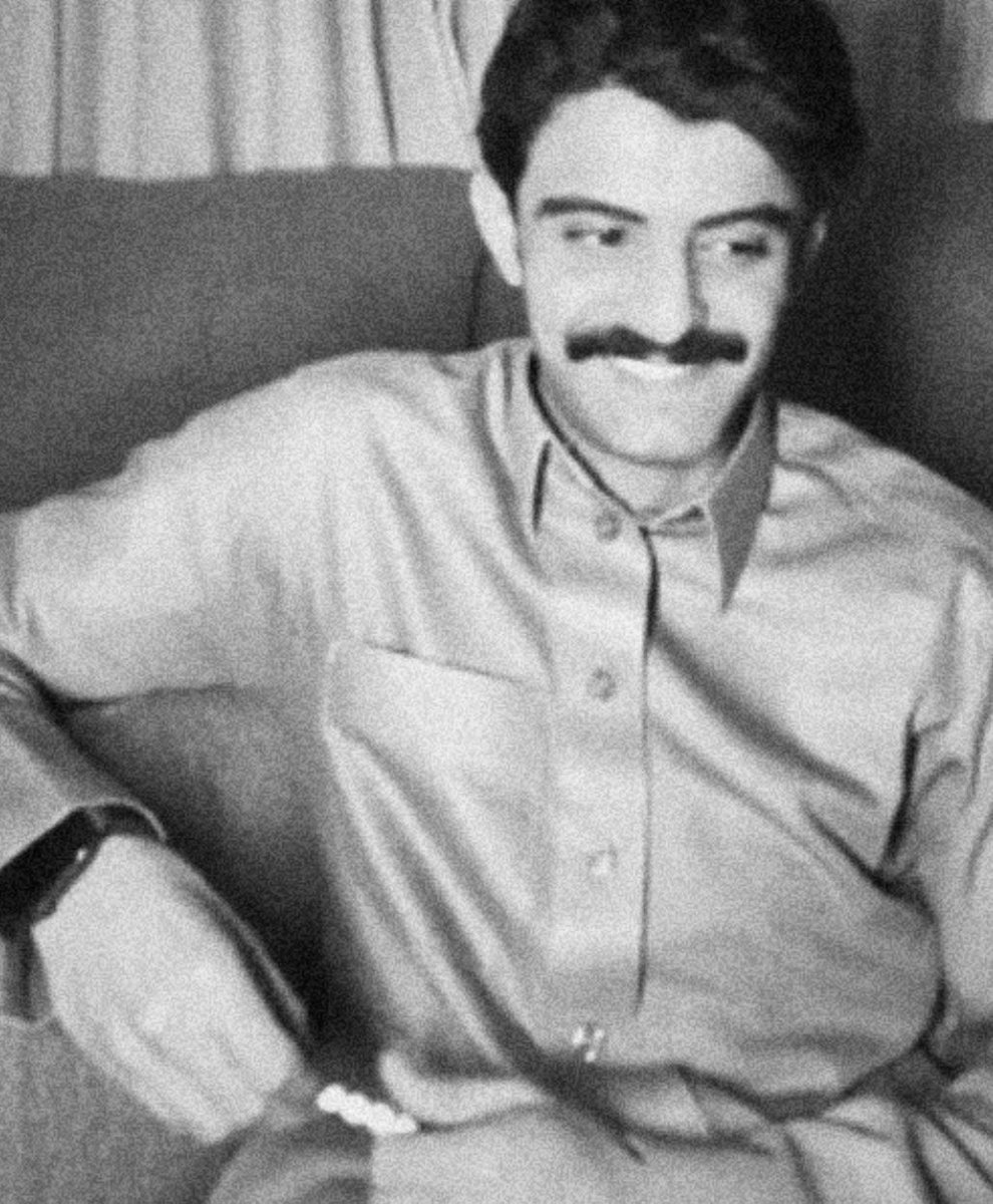 #محمد_بن_جابر

عُقب الغياب اللي تبرّره الليالي والظّروف
سَلام تسليمة وفاء من غايب عُذره معه