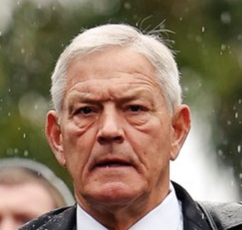 the face of losing to the soft libs in California in the rain ✌🏻