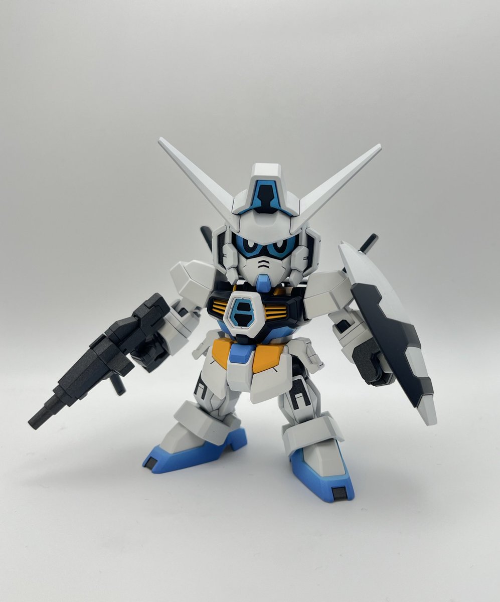 しばらくプラモを作れなかったのですが、ようやく1体完成しました