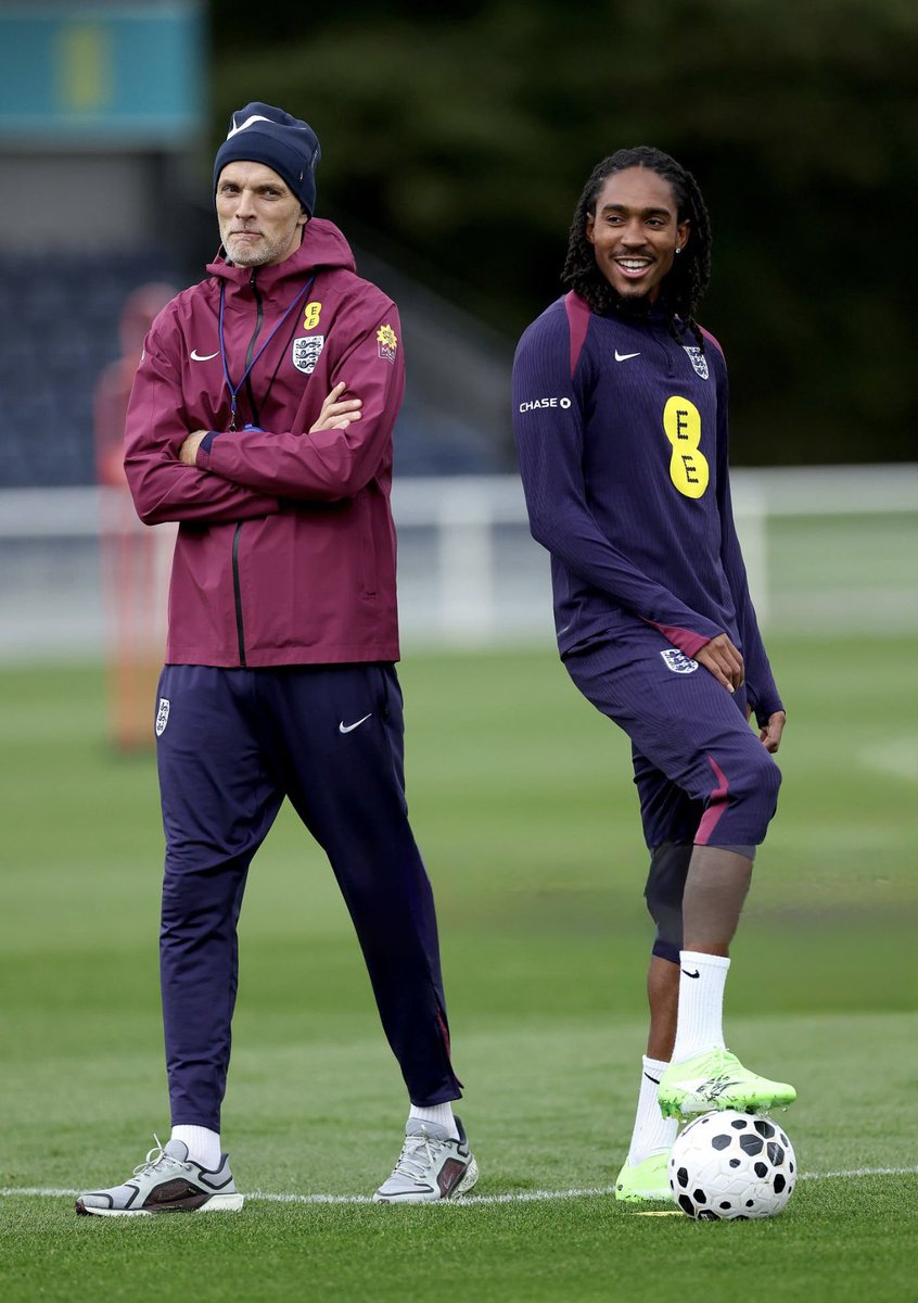 SpursInsider183's tweet image. 🎙️🚨| Tuchel on the incident between Spence and Frank after Chelsea:

“I didn’t like it. The players know that they’re not just representing the national team in the short camps but always.”

“Standard of behaviour is always important.”
#thfc