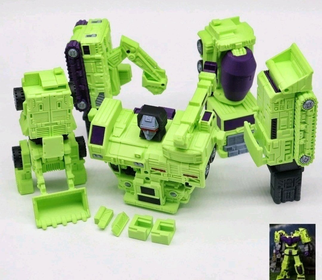 JAXORCIST2's tweet image. These are so funny