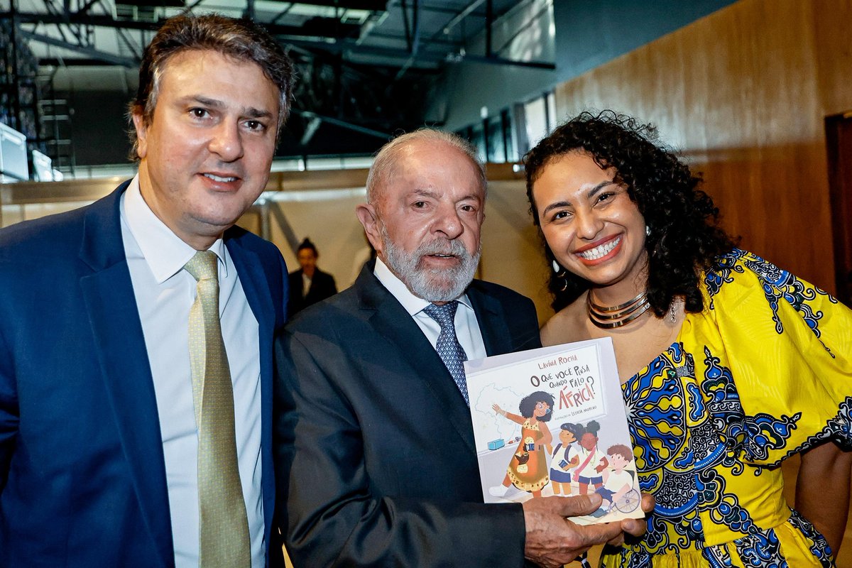 Lavínia Rocha tweet media