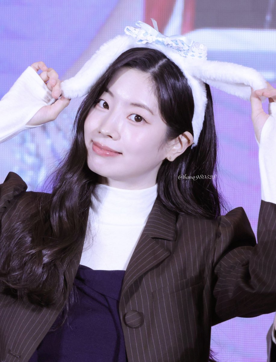 hana980528's tweet image. 2025.11.15  팬싸
何でも似合ってしまうダヒョンちゃん🐱🐰🐣
#TWICE #DAHYUN #dahyun #ダヒョン #다현