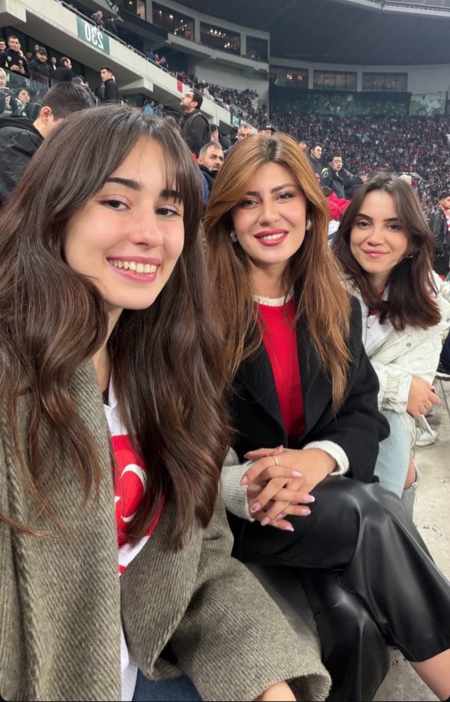 Duru Nayman and Nurgül Güler via IG story