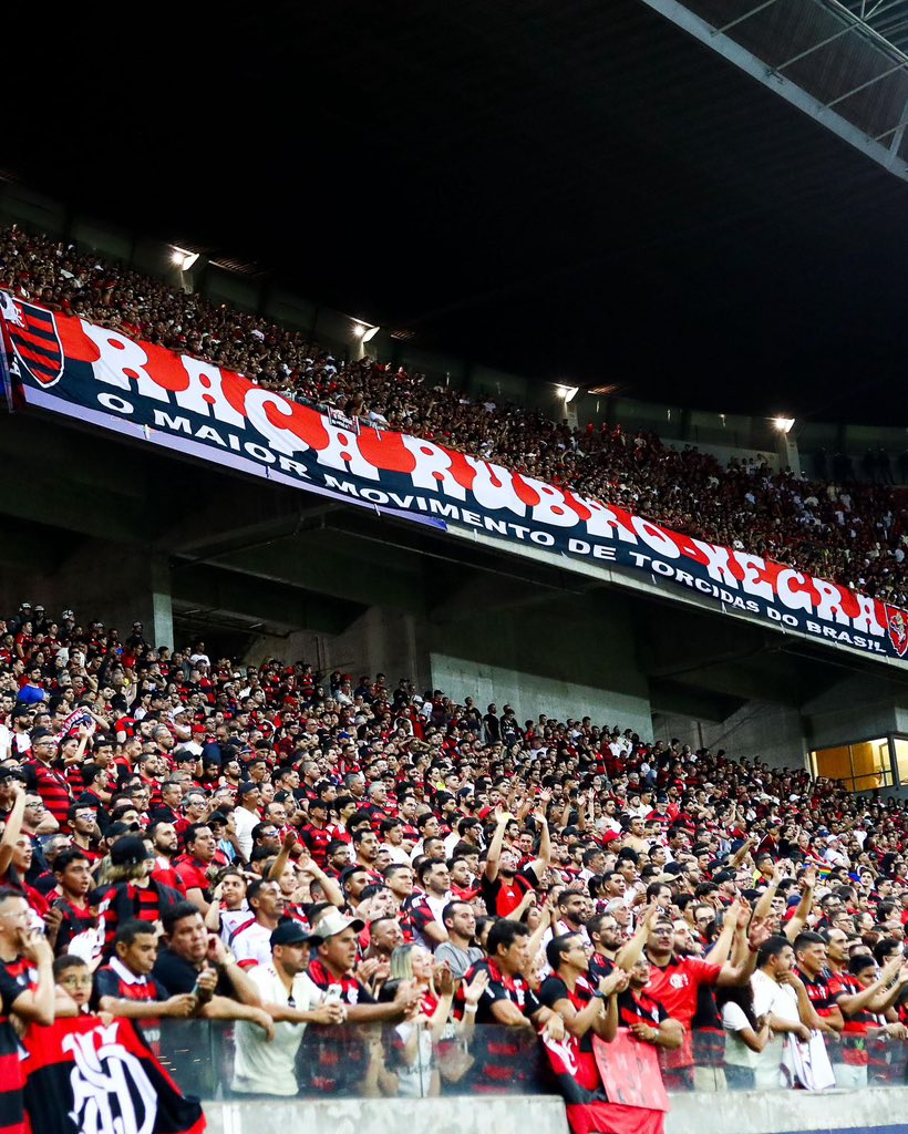Brunohenrique's tweet image. Dia mais do que especial para nós rubros, orgulho em fazer parte dessa linda história de glórias, amor e paixão.
Parabéns meu @flamengo pelos 130 anos.
Uma vez Flamengo pra sempre Flamengo 🖤❤️