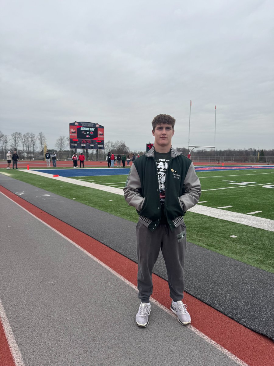 bigwd27's tweet image. Had an awesome game day visit @ShipFootball today!  Thank you to @Coach_Long12 for hosting today. Learned a lot more about the program, facilities and culture of the team.  Congrats @CoachMACshipU on your retirement!!  Looking forward to talking again soon!