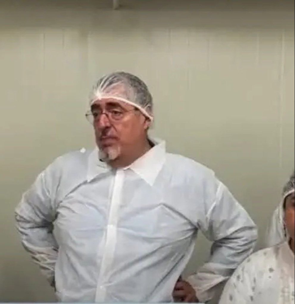 __DVader's tweet image. ¿Quién cae primero Claudia Sheinbaum, Maduro o Bernardo?

#OnFire