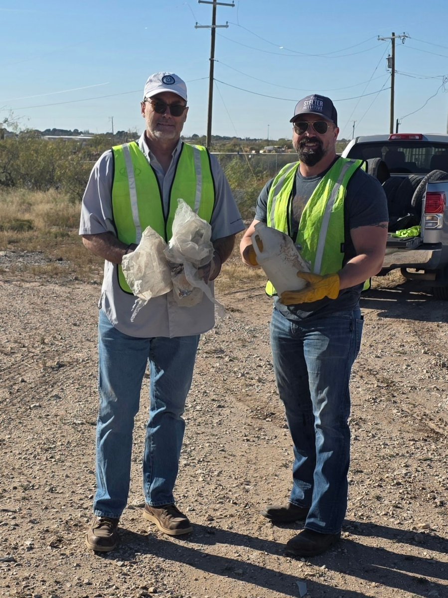 kevinsparkstx's tweet image. It’s Keep Texas Beautiful Day!  

Hundreds of volunteers across the Permian Basin are out today picking up trash, tires, and debris to help keep our communities clean. A huge thank-you to our local officials and the incredible volunteer organizations coordinating this effort.