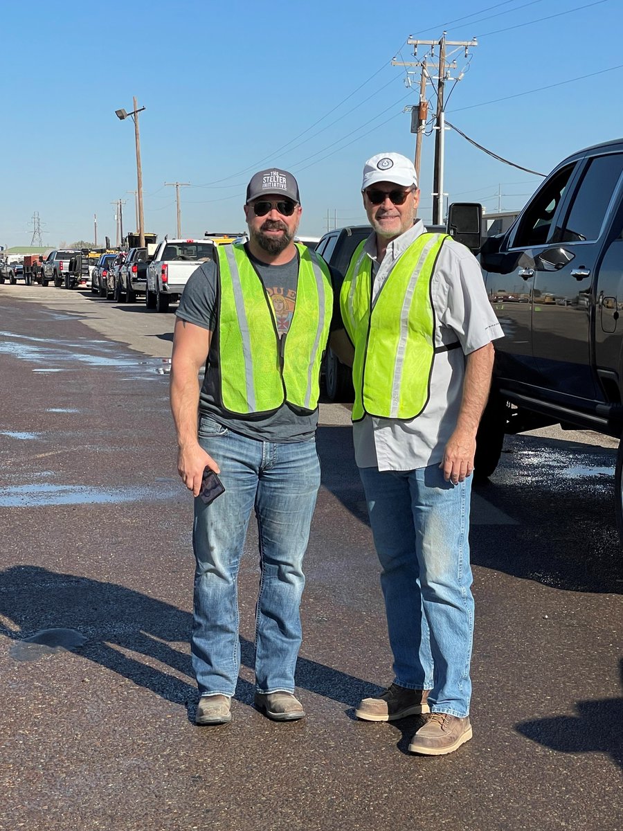 kevinsparkstx's tweet image. It’s Keep Texas Beautiful Day!  

Hundreds of volunteers across the Permian Basin are out today picking up trash, tires, and debris to help keep our communities clean. A huge thank-you to our local officials and the incredible volunteer organizations coordinating this effort.