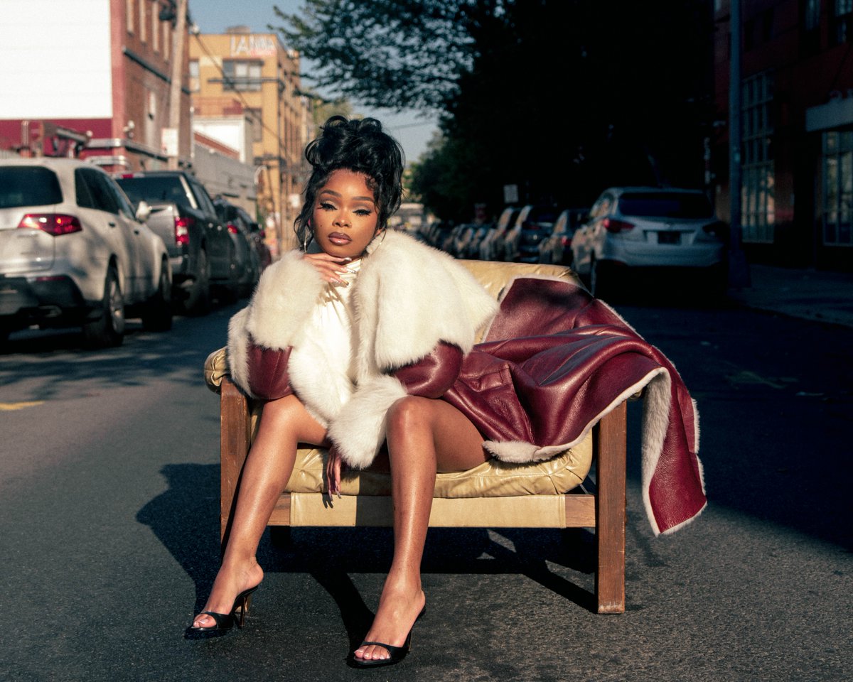 Debuting ‘iight bet!,’ <a href="/lolabrooke718/">Lola Brooke</a> shares all about her EP with her Takeover on New Hip Hop: pandora.app.link/yFHE1xsoiYb