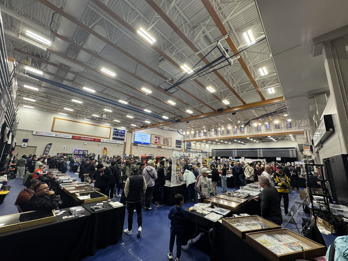 At a Pokemon card show right now and man let me tell you. The Pokemon economy is not slowing down lol people literally throwing cash buying cards that are thousands of dollars. Wild.