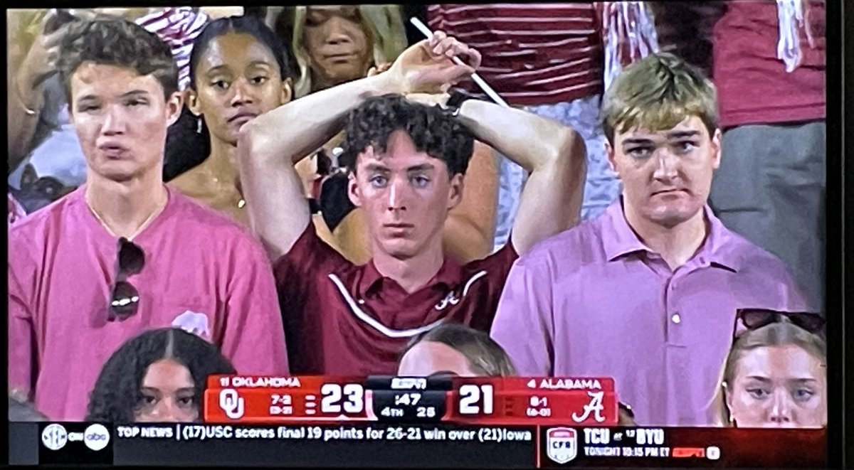 Bama lost. Boo hoo 😆