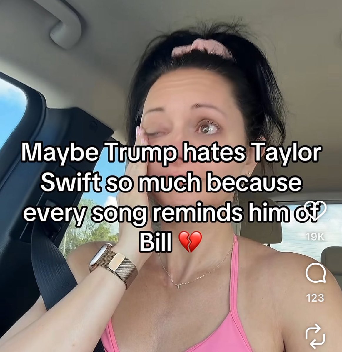 i_hateithereee's tweet image. 😭😭