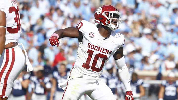 Oklahoma Linebacker Kip Lewis vs Alabama

• 7 Tackles (7 Solo)
• 2 Sacks
• 2 Tackles for Loss