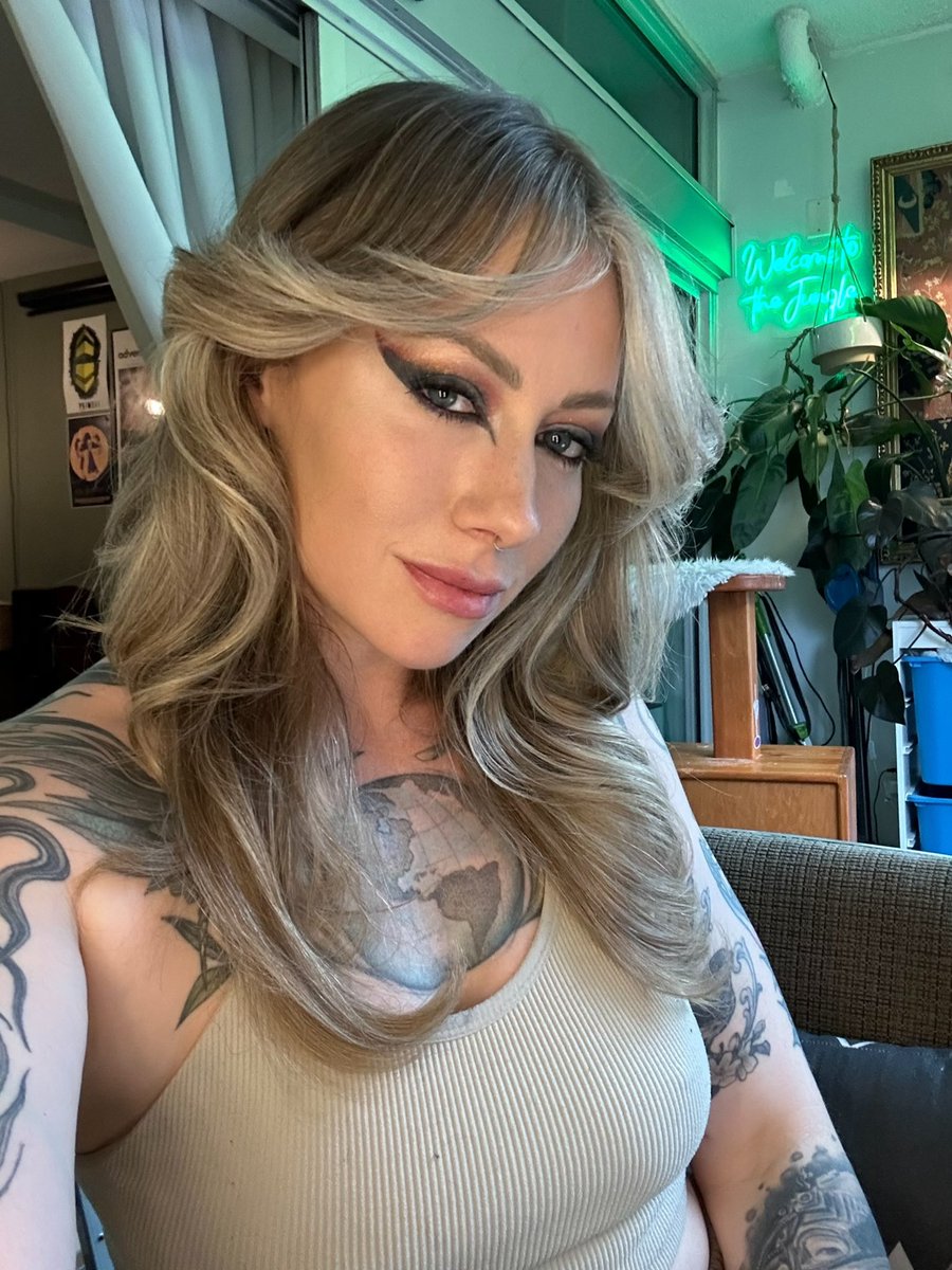 Gloomy days call for dark makeup