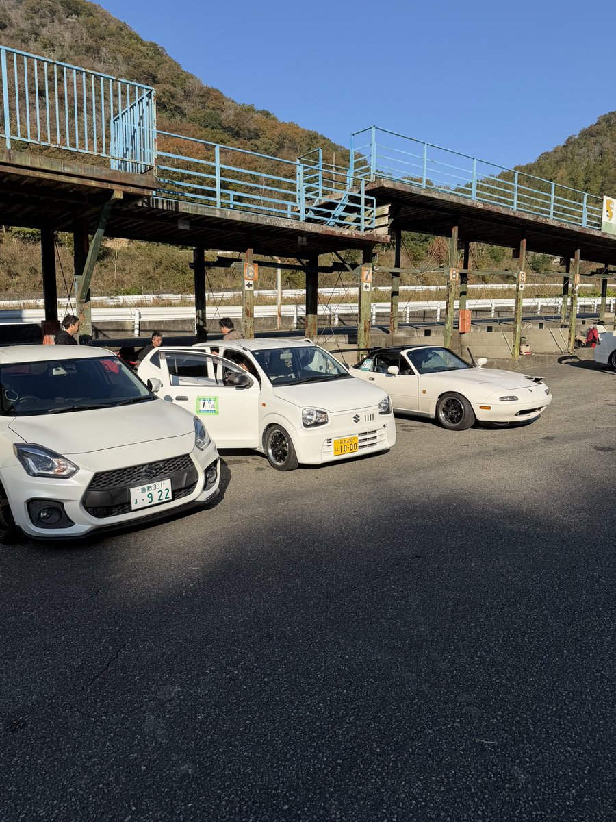 今日は鉄工所軍団で練習会です！😄
横転しないように注意します！