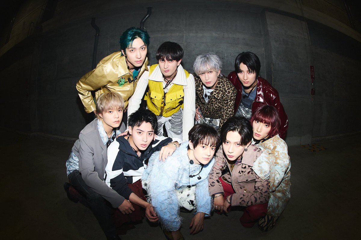 スパドラ 公式写真 SUPER☆DRAGON(スパドラ)ダークヒーローをテーマにした新ビジュアルと