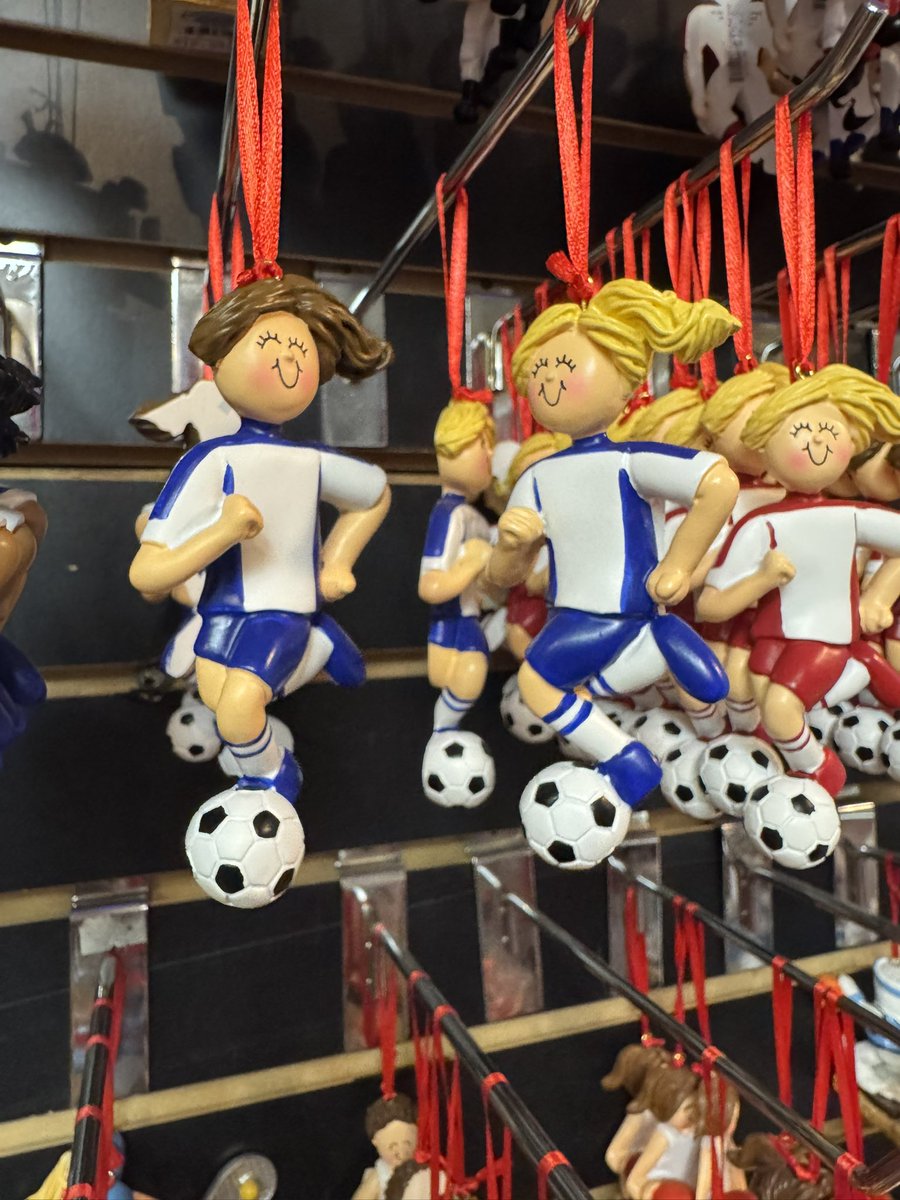 JackieShauna is everywhere for those with eyes to see