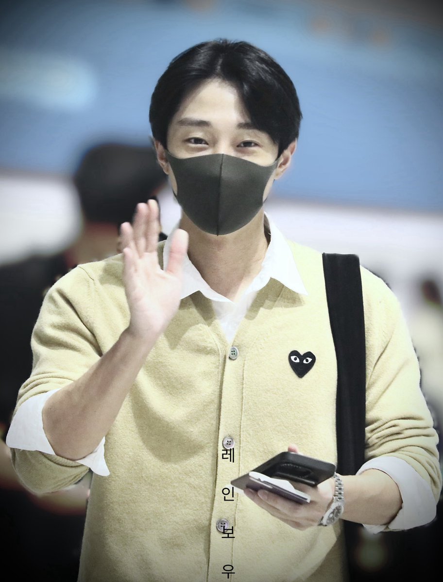 🍓❤️

#정진영
#진영
#JUNGJINYOUNG
#JINYOUNG
#ジニョン
#鄭振永

<a href="/_jinyoung911118/">정진영</a>