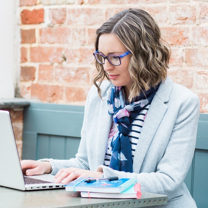 EbGargano's tweet image. How do you plan your day for maximum productivity?

#productivity #productivitytips #productivityhacks #productiveblogging