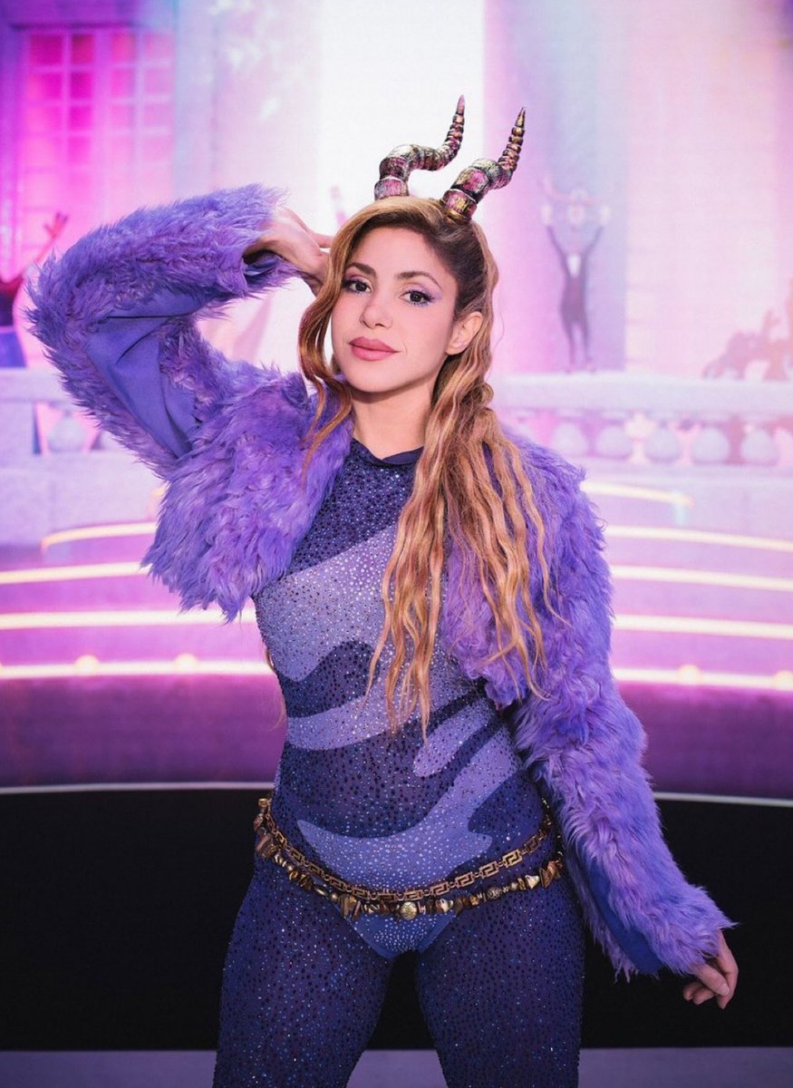 ShakirafrPhotos's tweet image. 📸 +2 photos ont été ajoutées à l'album "2025 - Zoo"

➡️ shakirafrance.fr/photos/thumbna…

#Shakira #OnTheSet #Clips