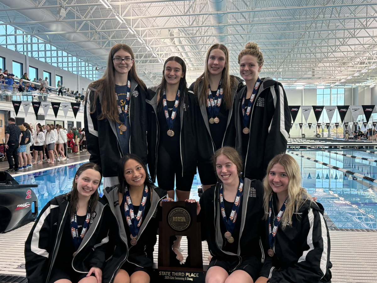 SO proud of our Rosary Beads!

Our girls finished 3rd in the STATE @ the IHSA Swimming &amp; Diving Finals.

Incredible heart. Incredible grit.

Thank you to everyone who cheered, prayed, &amp; supported our swimmers - the energy carried them all the way.

Go Beads!
#StateFinals #GoBeads