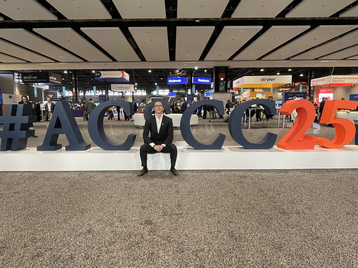 _Medsense_'s tweet photo. K: ACS Clinical Congress 2025 

What an incredible experience at one of the world's largest surgical gatherings! A weekend of immense learning and growth. Honored to have participated in the scientific forum as well. Grateful, until next year🔥🫁
#ACSCC25 #ClinicalCongress #Late https://t.co/gTrdmdh3a1