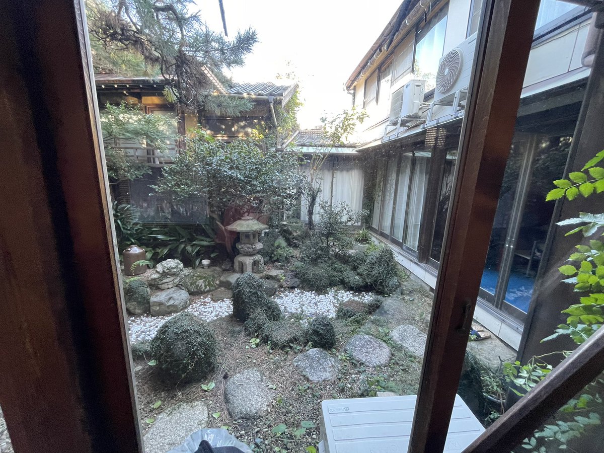 Rinrin3249's tweet image. 昨日、急遽探して泊まった宿
ある意味大正解、リピするかも
（とりあえず常滑市ナウ）
今日の始まりはMあac❗️