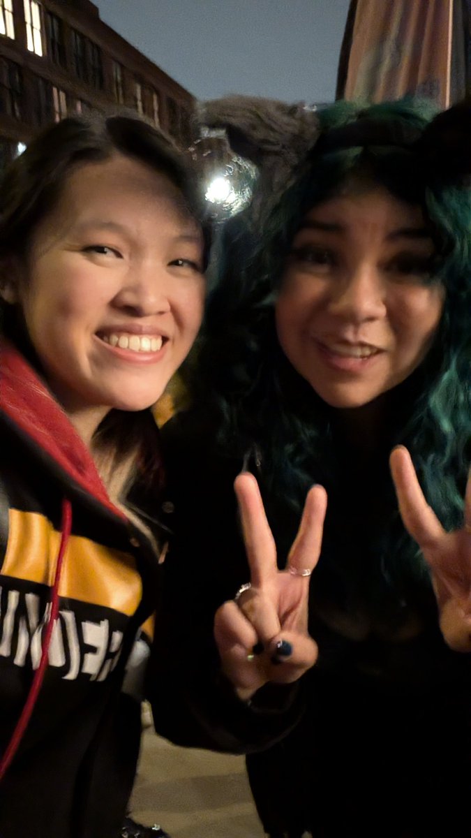 FlowingFlow's tweet image. Had a great time at the FFXIV Cupsleeve  event today!! ❤️ It was so nice meeting all the WoLs!!