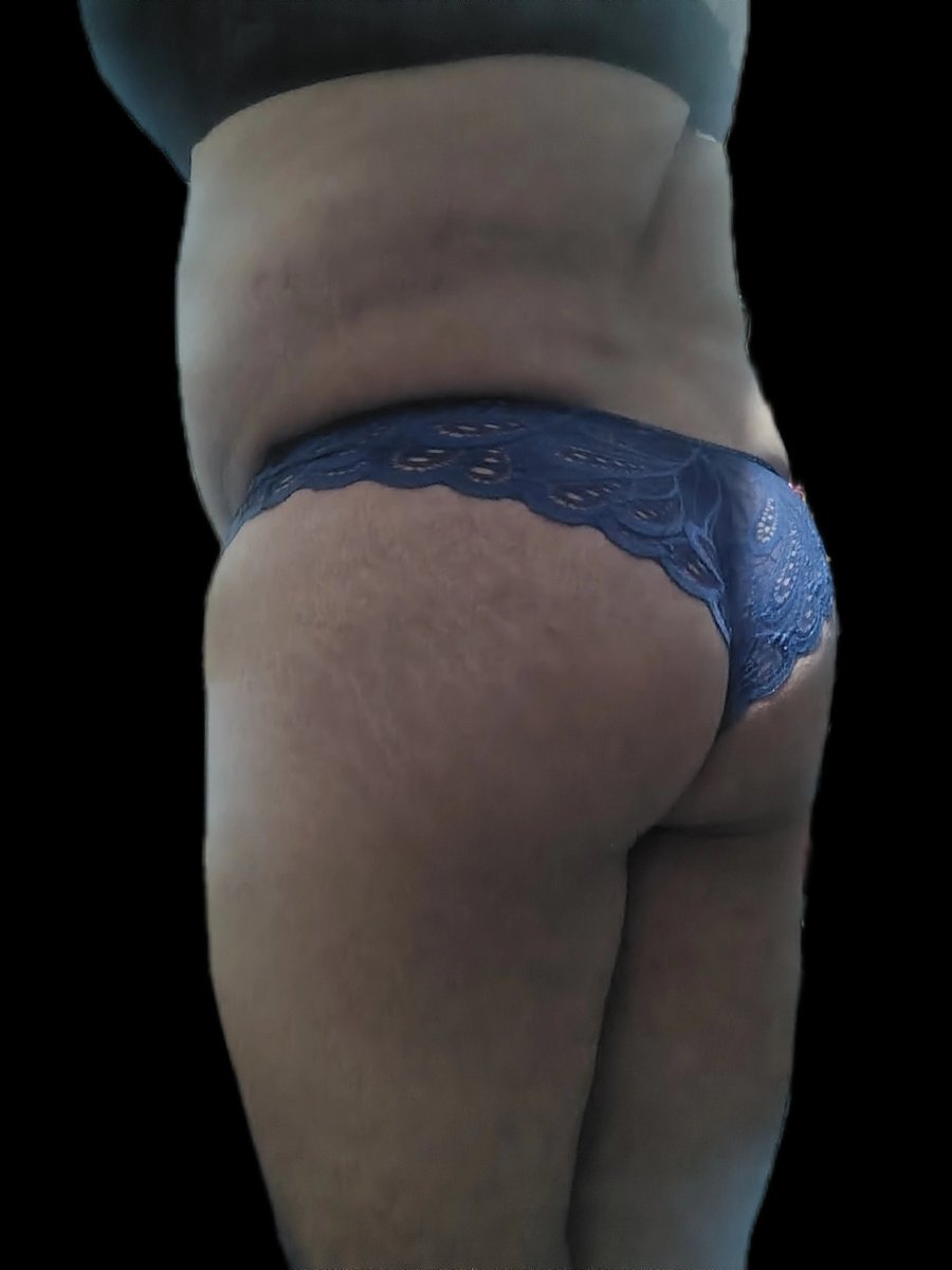 Negro o azul??? 🤭🤭🤭

#travesti #sissy #femboy #sexy #hot #mujer #activa #pasiva #horny #trap #feminizacion
