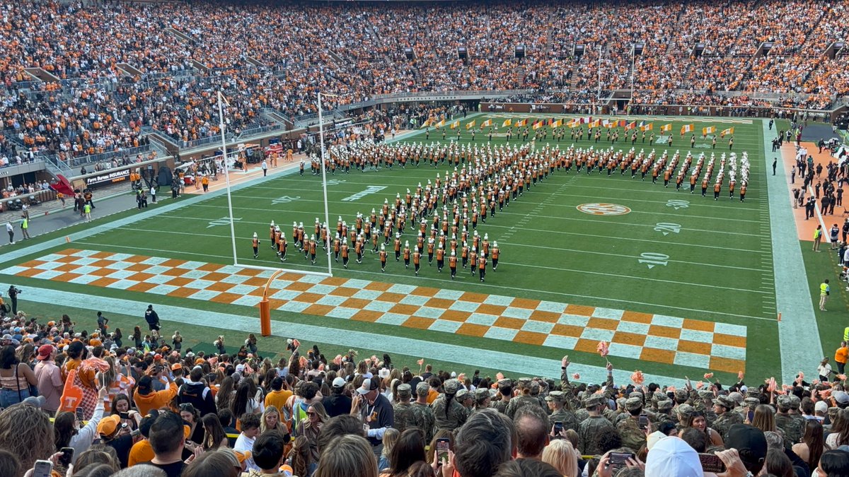 anthonyglenn55's tweet photo. @Bill_Martin @Vol_Football Good times!! https://t.co/Lo0yQuHG3E