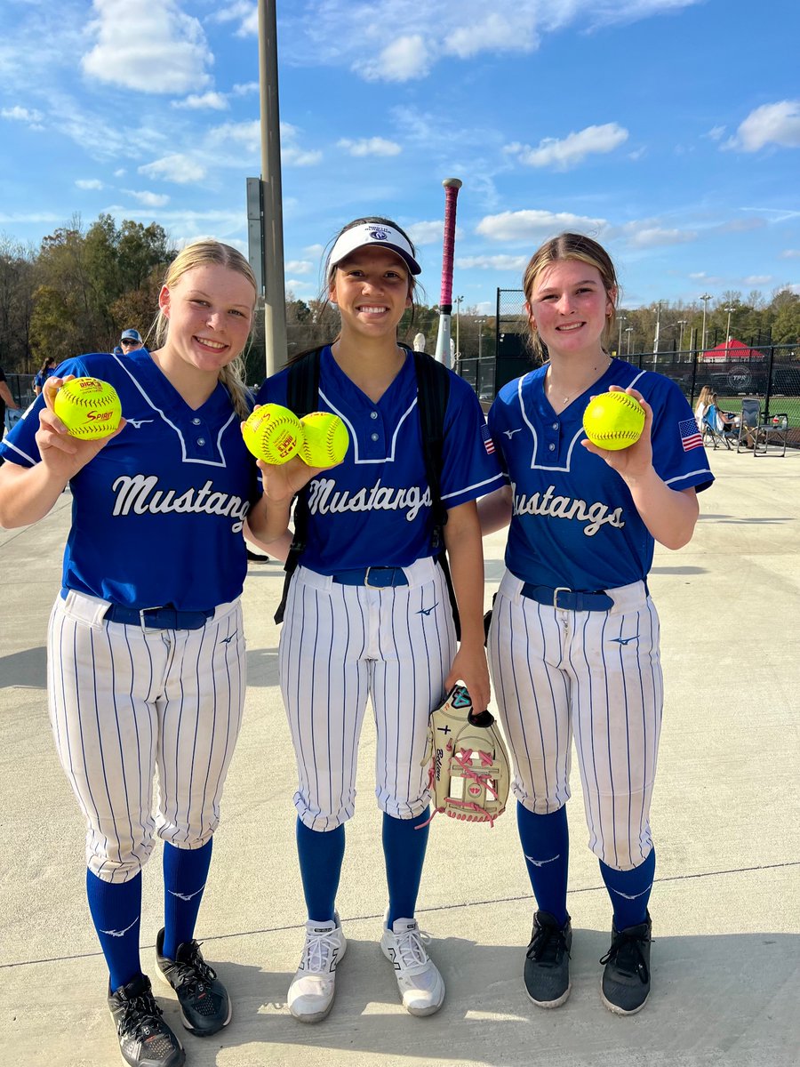 Bham Mustangs 08 tweet media