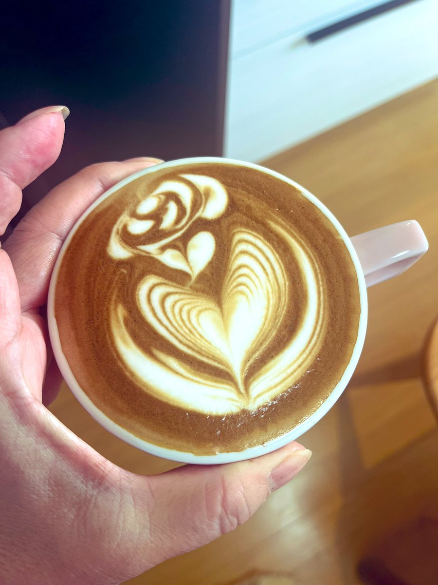 みーこ🐒 (@mi_cafedesu) / Posts / X