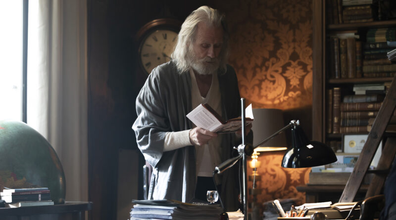 Después de triunfar en el cine local con varios films sociales, #PabloTrapero hace su salto internacional con &amp; Sons, un film dramático que ahonda en los vínculos familiares con una vuelta de tuerca fantástica. Nuestra crítica; cinefiloserial.com.ar/40-mdq-film-fe…