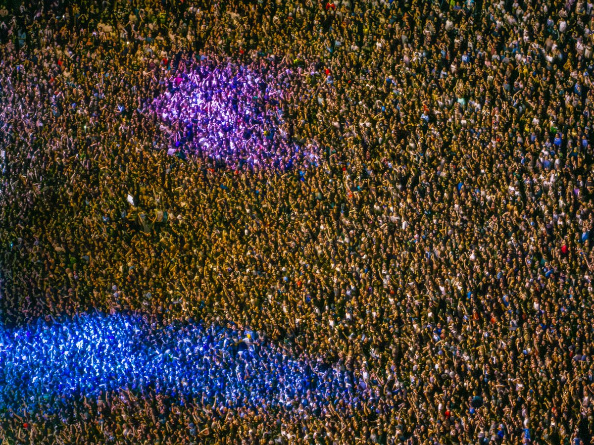 <a href="/oasis/">Oasis</a>