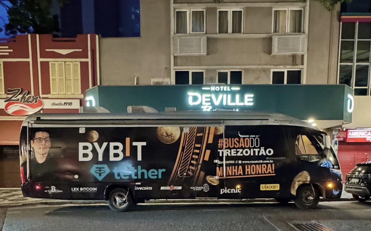 Com 200 BTC na conta… você teria coragem de rodar o Brasil num ônibus com a  sua cara estampada, literalmente virando um alvo?