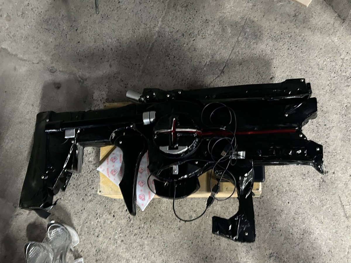 S.S 主にスタジオやコミケなどのイベントに居ます tweet media