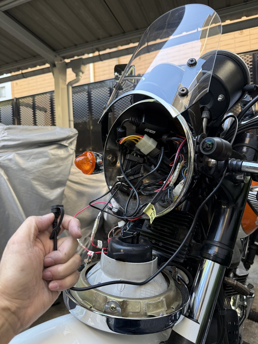 yasu127jp　メンテ バイクにつけてるナビ、ガーミンzumo396の電源がときどき落ちるように